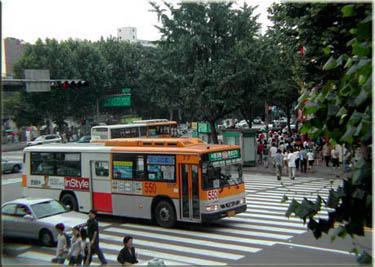 Buses in South Korea - Teaching English in Taiwan