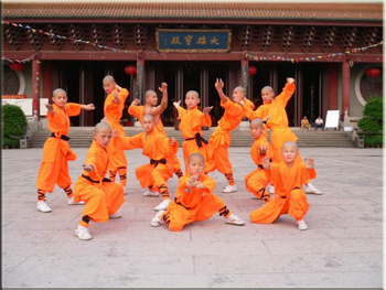 Chinese Martial Arts - Shaolin monks and kung fu