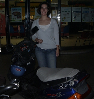 Elaine Gratton - ESL Teacher in Taiwan