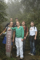 Reach To Teach Hike in Yangmingshan - ESL Abroad