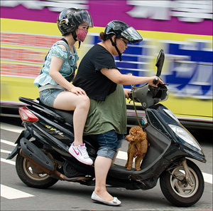 Scooters in Taiwan - ESL in Taiwan